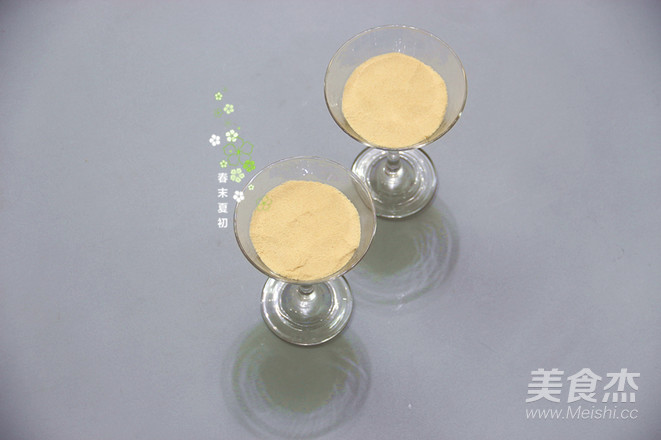 冻干黄桃手指饼木糠杯