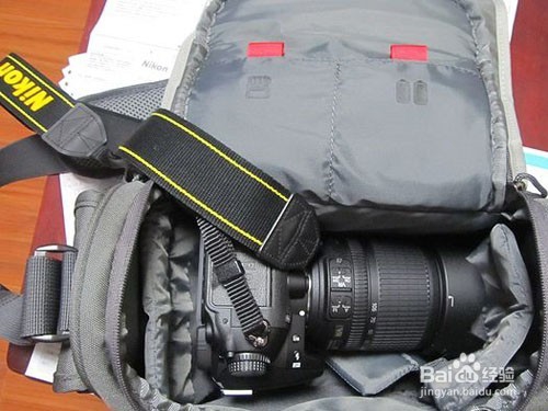 如何安全防护好相机