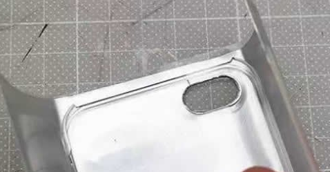 教你易拉罐怎么做手机壳
