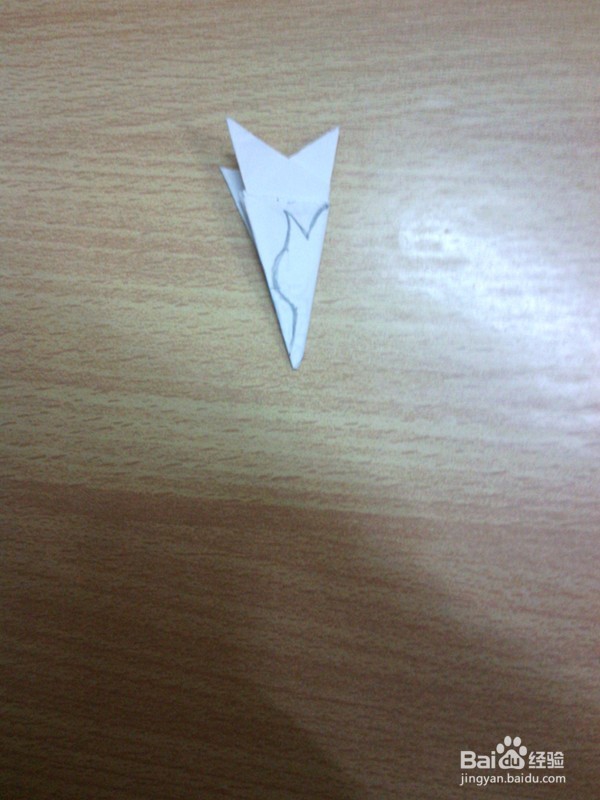 剪纸艺术—怎样剪郁金花?