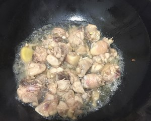 家常版黄焖鸡的做法大全