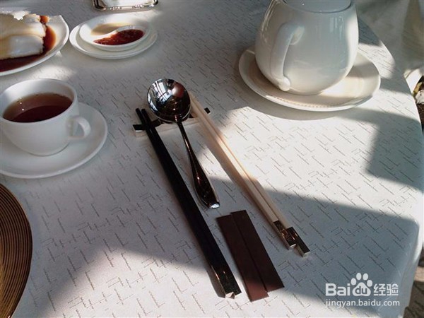 如何正确使用筷子、使用筷子有哪些礼仪