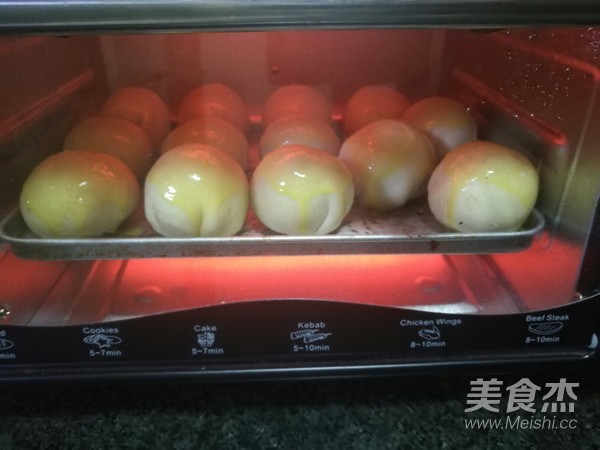 蛋黄酥的家常做法