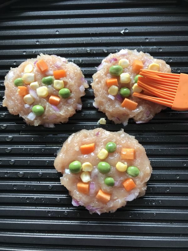 杂蔬鸡排三明治