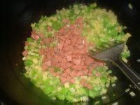 怎么做【土豆火腿炒辣椒】
