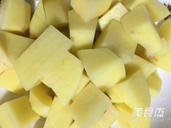 红烧土豆块的做法