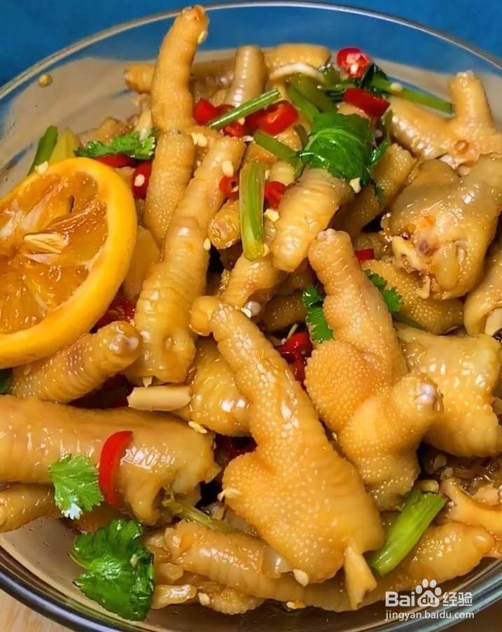 怎么做爽口清香嫩滑柠檬鸡爪？