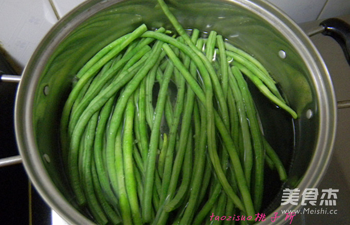 猪肉豇豆馅包子