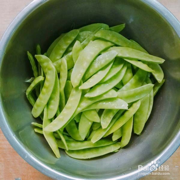 腊肉荷兰豆的做法