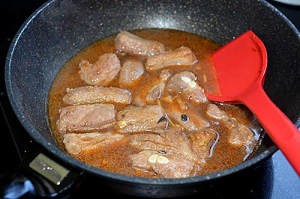 豉汁排骨煲仔饭