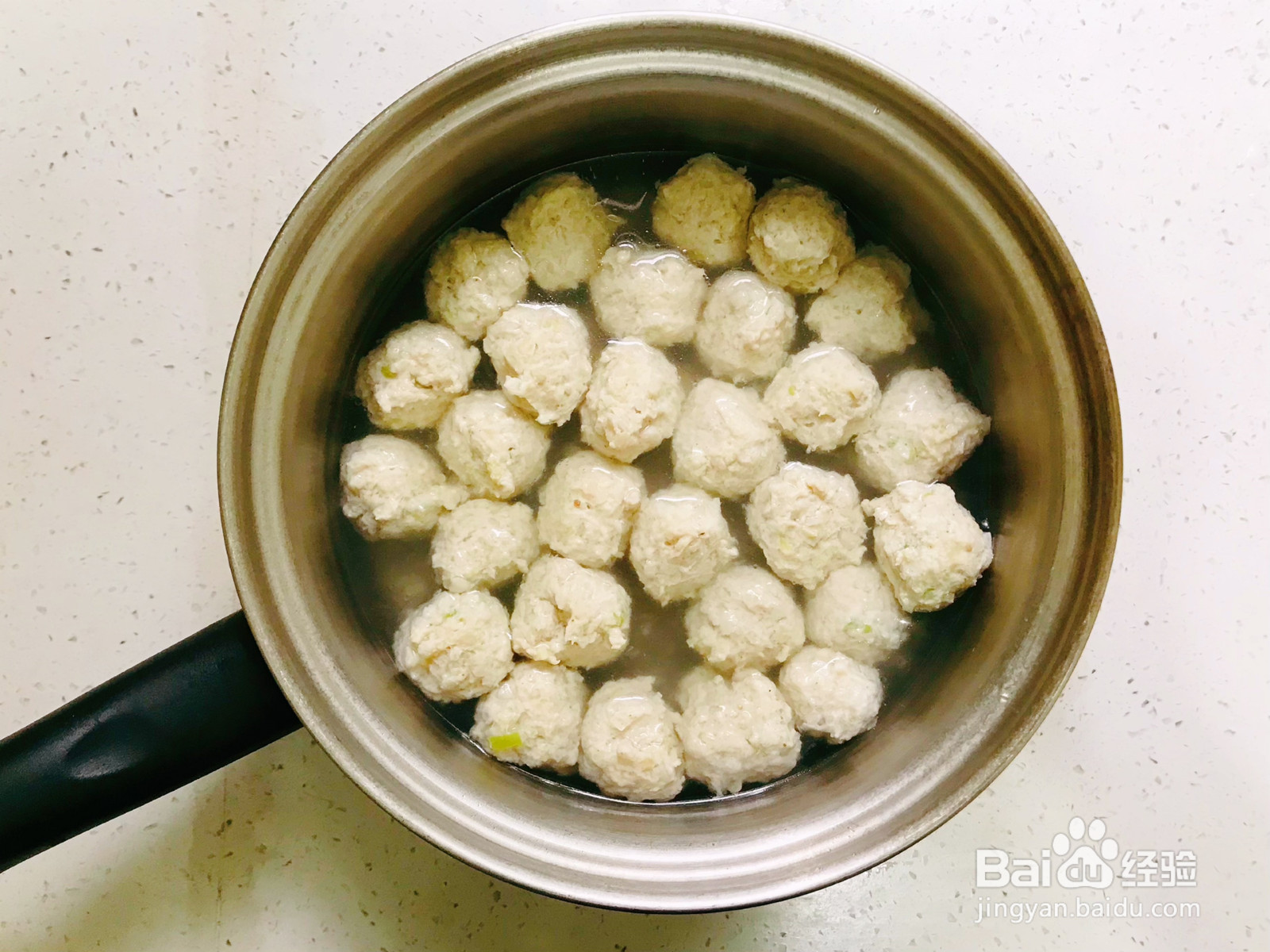 生氽鸡肉莲菜丸子暖锅的做法