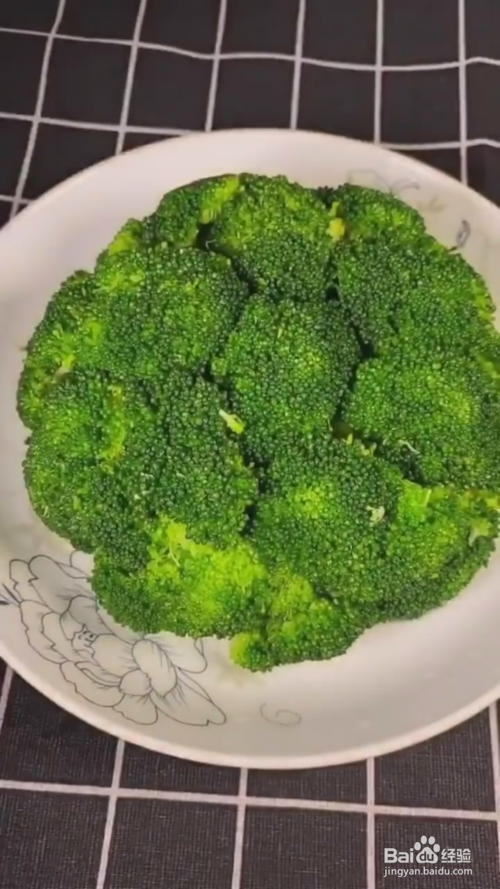 如何制作炒西兰花