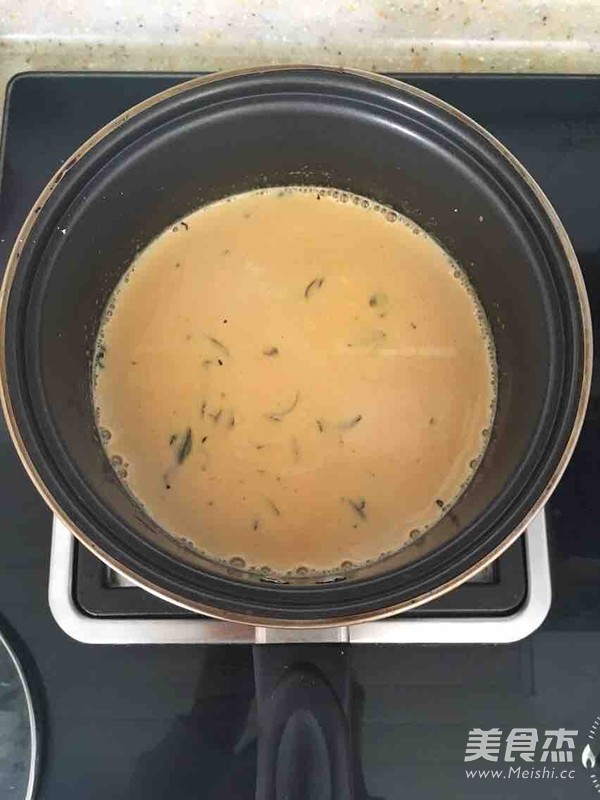 醇香奶茶的做法