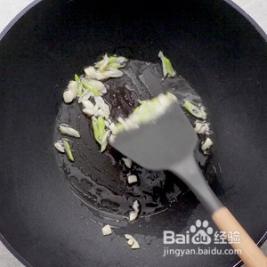 西葫芦炒西红柿的做法？怎么做西葫芦炒西红柿？