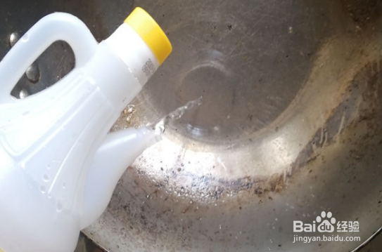 不锈钢盆烧焦了怎么清洗干净?