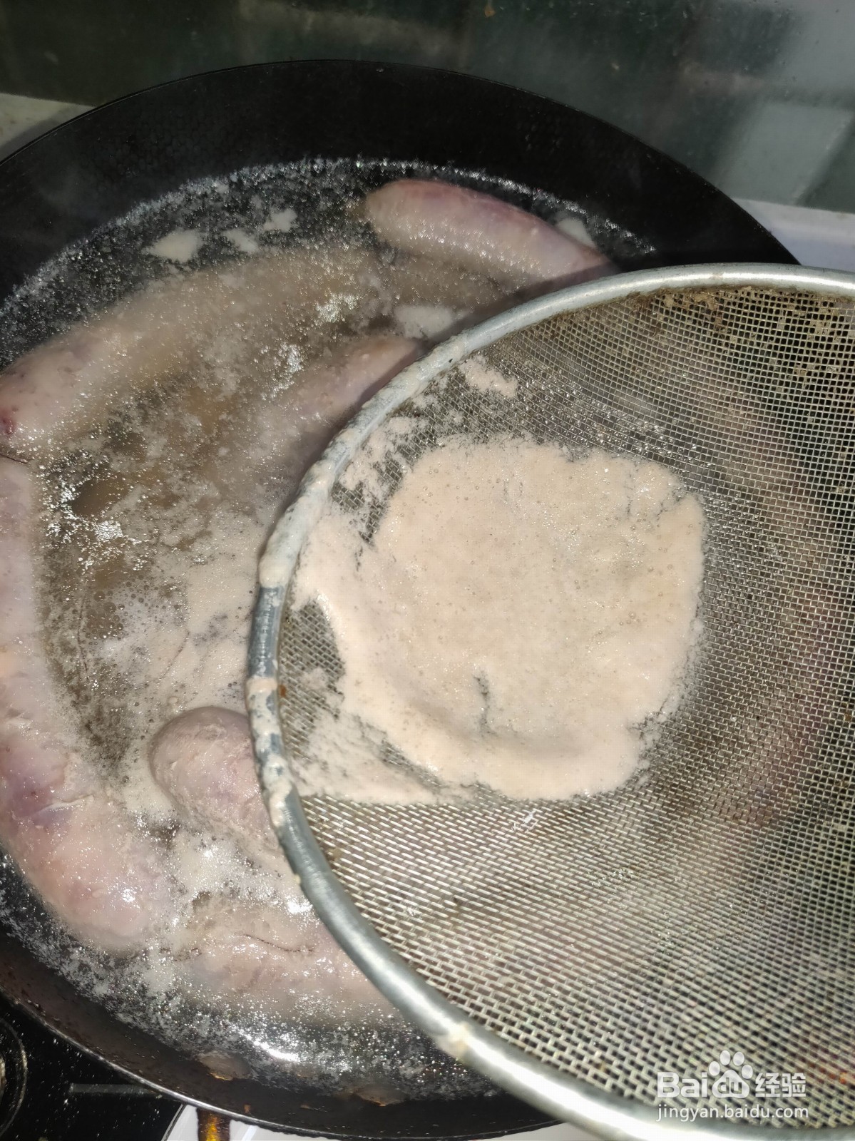 猪小肠做纯肉肠的步骤