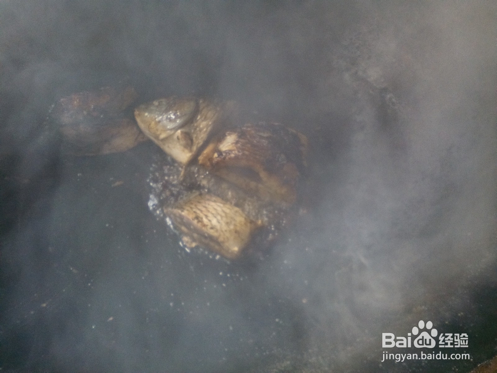 在家中怎样做鱼炖豆腐