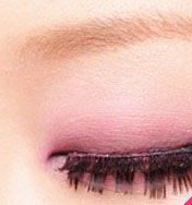 猫眼眼线的画法