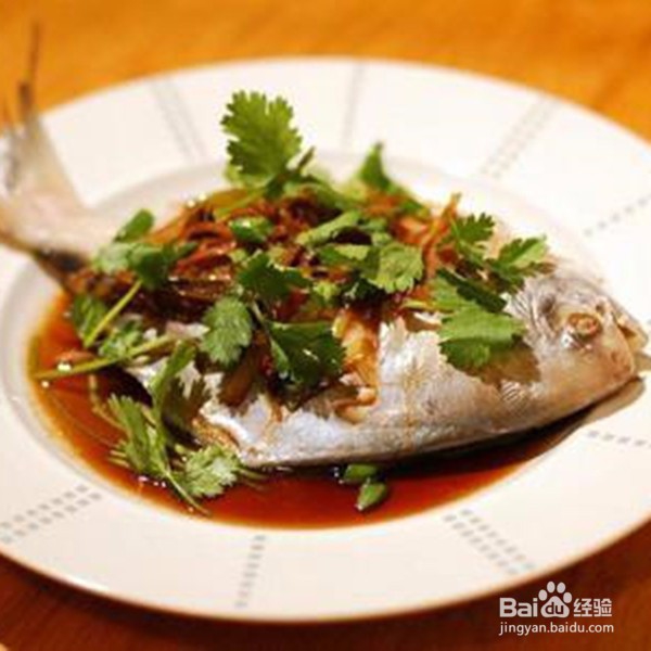 怎样做清蒸鱼？