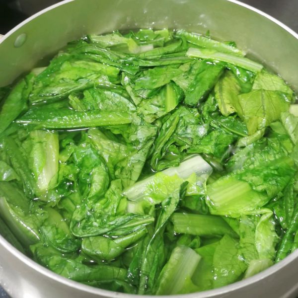 家常炝炒油麦菜