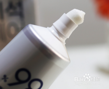 家庭如何治脚气，1支牙膏搞定！