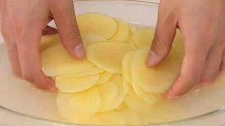 用微波炉自制薯片