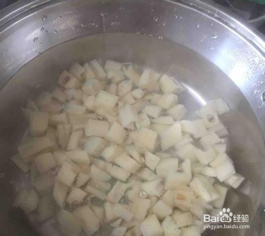 酸辣糖醋藕丁的做法
