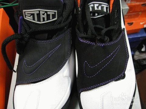 耐克NIKE AIR FORCE STAT真假对比图