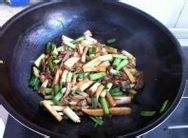 家常菜 杏鲍菇炒青蒜 做法
