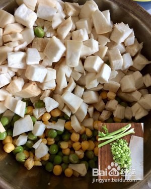 蒸豌豆杏鲍菇丁的做法