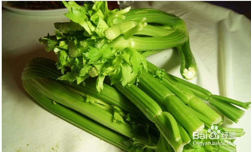芹菜饺子怎么做好吃
