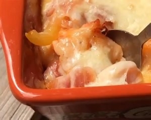 教你制作美味的番茄虾球芝士焗饭