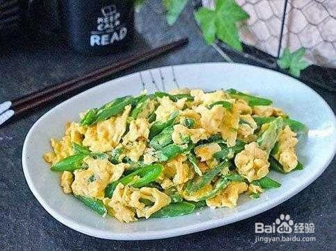 辣椒抱蛋,鸡蛋不嫩可能是少了这一步