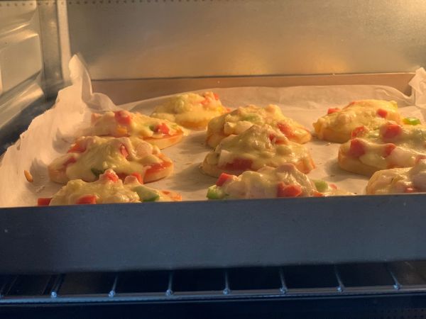 时蔬虾仁土豆小披萨