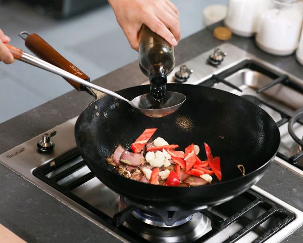 米饭实力派杀手青笋炒腊肉