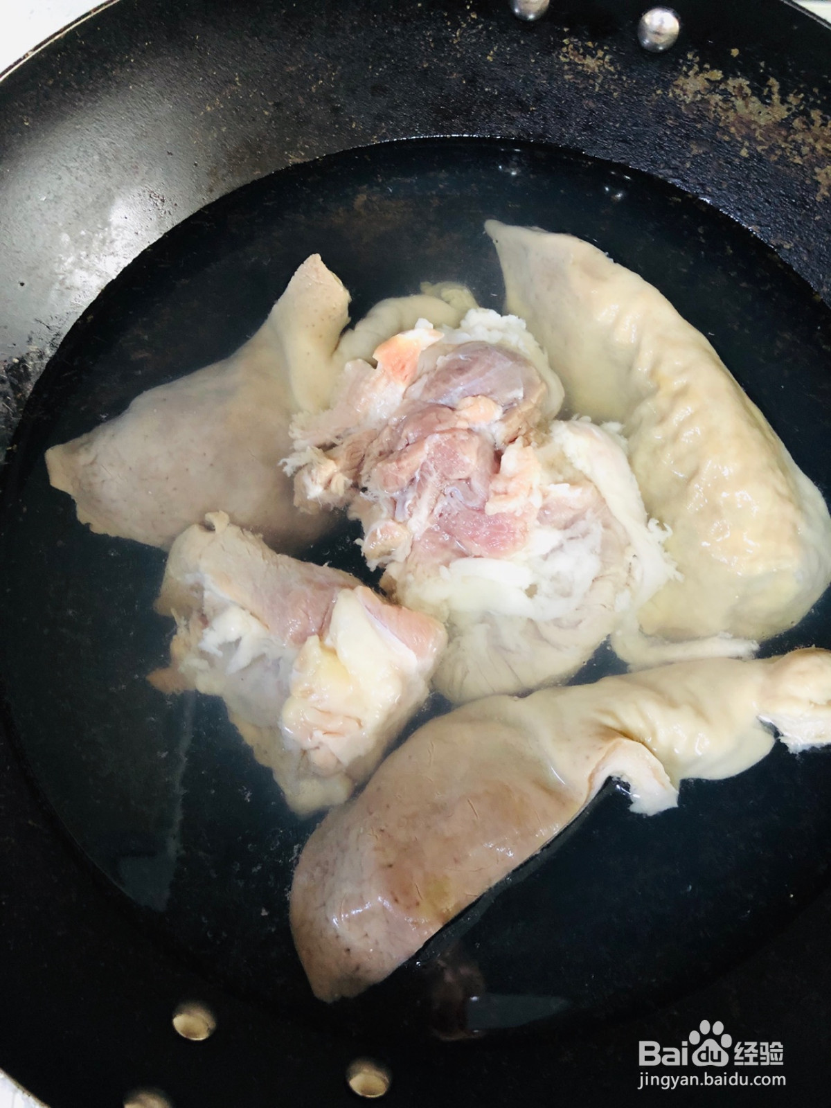 花胶肚骨汤的做法