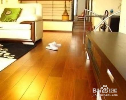 实木地板的养护小技巧