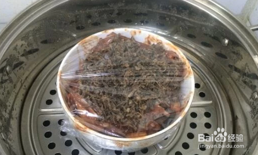 传统的梅菜扣肉做法