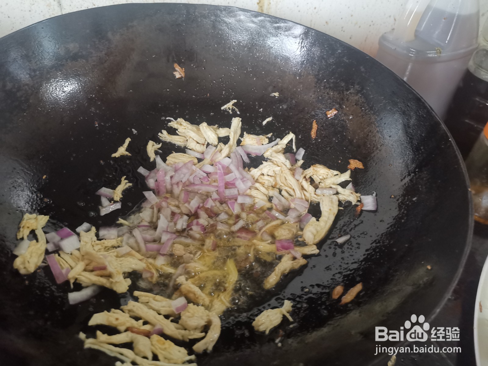 鸡胸肉丝炒黄瓜片