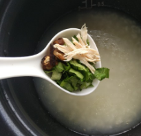香菇鸡汤粥的制作步骤