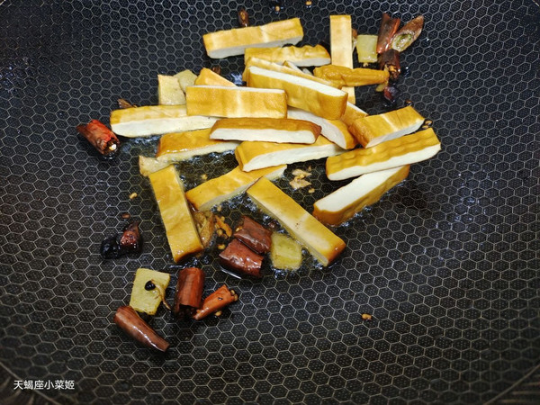 春韭豆芽炒豆干