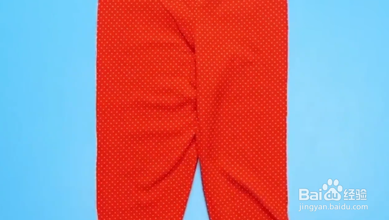 如何用大人的衣服DIY改装成小孩衣服？