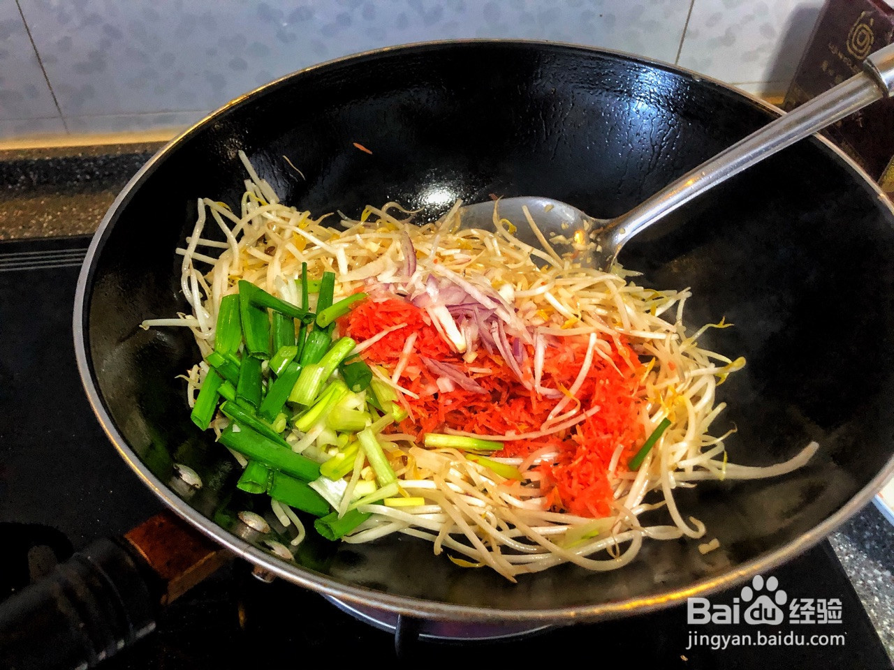 香辣牛肉河粉的做法