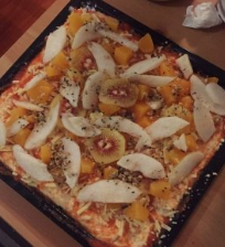 芝士椰油底薄饼水果挞比萨的做法