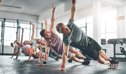 如何自行调节控制高血压？