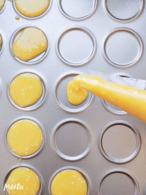 香脆鸡蛋芝麻小饼干