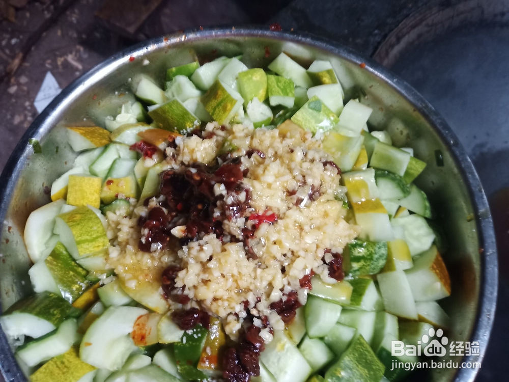 凉拌黄瓜块怎么做?