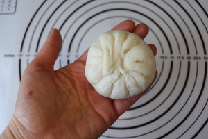 爆浆芝士培根餐包的做法