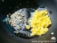 如何做酸汤金针肥牛？？？？？快学习吧！！！