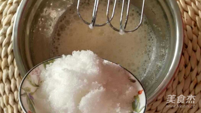 草莓季蛋白霜草莓蛋糕